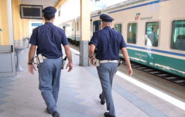 Rissa in stazione: coinvolti 5 italiani e un nordafricano