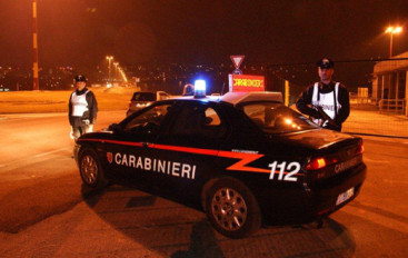 Gioielli occultati nel vano motore: beccati due ladri a Sarzana