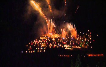 Manarola: Acceso il presepe più grande del Mondo