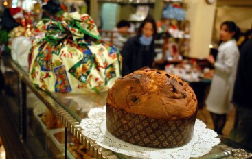 Frode del panettone: i Nas sequestrano 68 dolci in una pasticceria spezzina