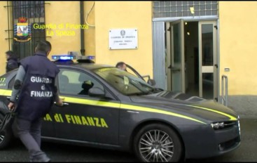 Amianto sequestro di un area a Castelnuovo Magra