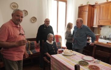 Zelmira Corsi Isola, partigiana, ha festeggiato i 100 anni