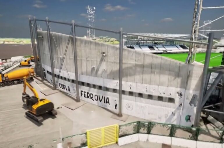 Stadio Picco, omologata la tribuna, continua la copertura della curva ferrovia