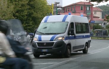 Incidente sulle strisce pedonali a Migliarina, muore una donna